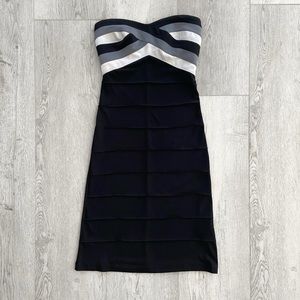 Le Chateau | Sweetheart Strapless Dress